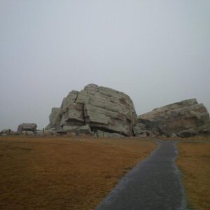 okotoks-erratic